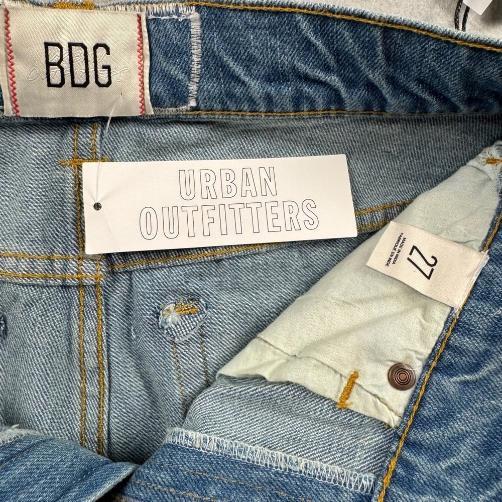 BDG Patchwork Floral Flare Jeans Size 27 NWT Hippie Festival Embroidered - Picture 8 of 15